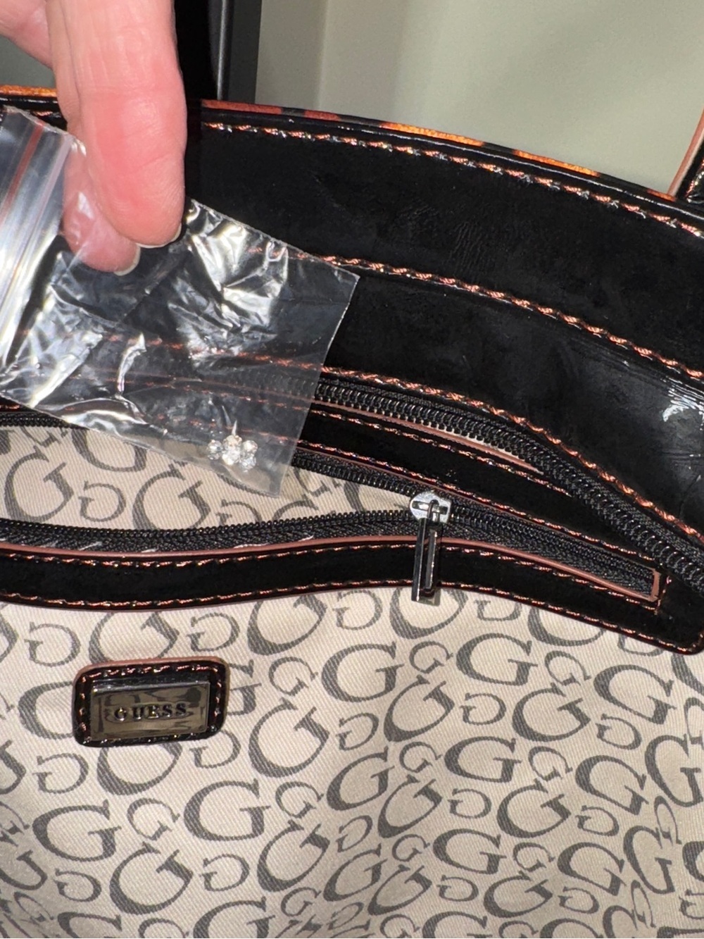 Guess Leopard Patent Leather Diamond Logo Shoulder Tote Bag Black Brown - Picture 8 of 8